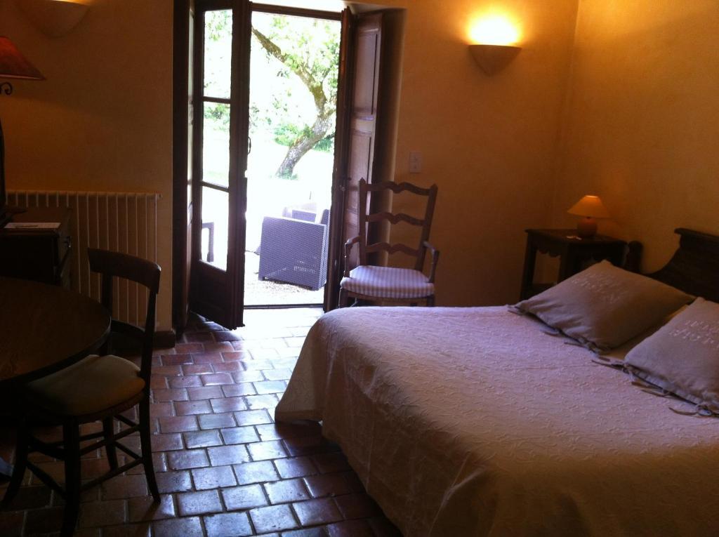 Hotel Le Hameau De Barboron Savigny-lès-Beaune Habitación foto